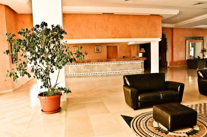 Imagen de los interiores del Hotel Itropika. Foto 12