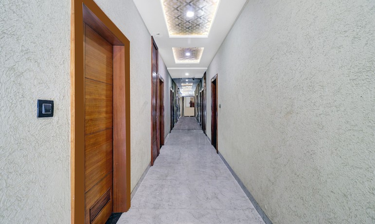 Imagen de los interiores del Hotel Itsy By Treebo - Anjali Mahal. Foto 15