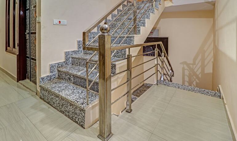 Imagen general del Hotel Itsy By Treebo - Divine Inn. Foto 11