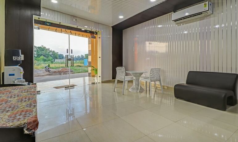 Imagen general del Hotel Itsy By Treebo - Divine Inn. Foto 14