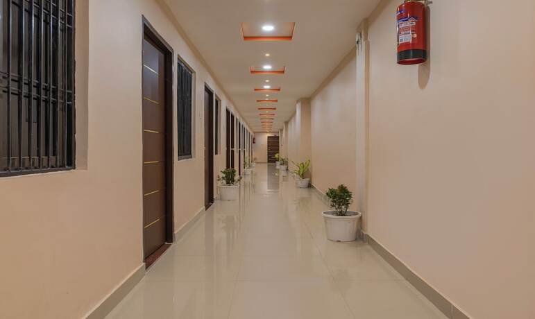 Imagen general del Hotel Itsy By Treebo - Kashi Grand, BHU. Foto 5