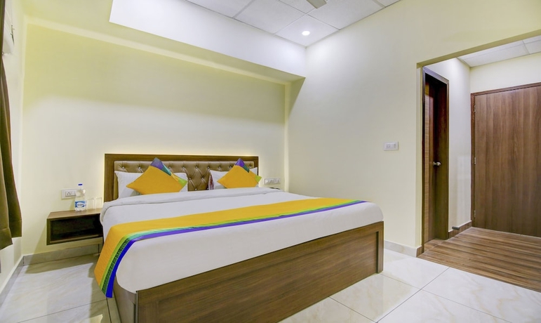 Imagen de la habitación del Hotel Itsy By Treebo - Oasis Inn. Foto 2