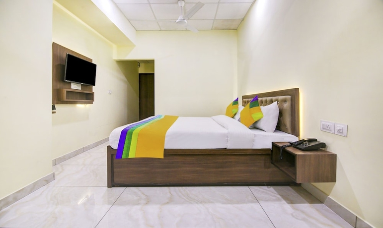 Imagen de la habitación del Hotel Itsy By Treebo - Oasis Inn. Foto 12