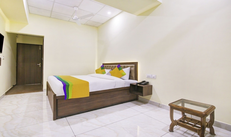 Imagen de la habitación del Hotel Itsy By Treebo - Oasis Inn. Foto 13