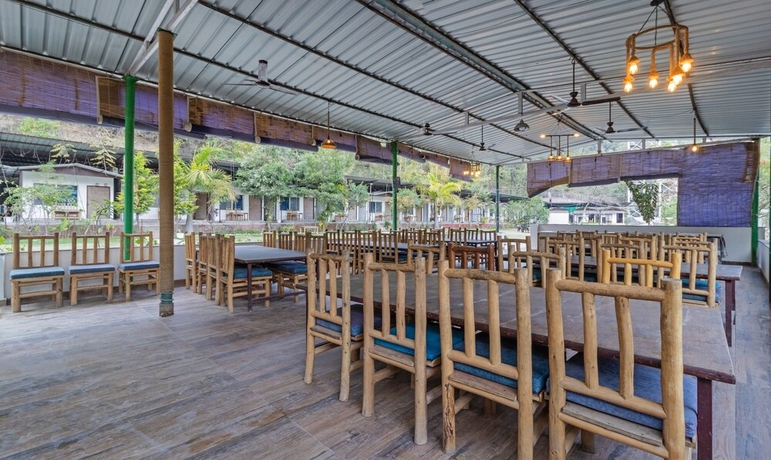 Imagen del bar/restaurante del Hotel Itsy By Treebo - Paddler Zone. Foto 2