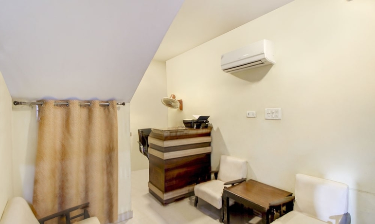 Imagen de los interiores del Hotel Itsy By Treebo - Royal Monarch. Foto 19
