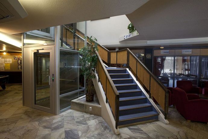 Imagen de los interiores del Hotel Ivalo. Foto 6