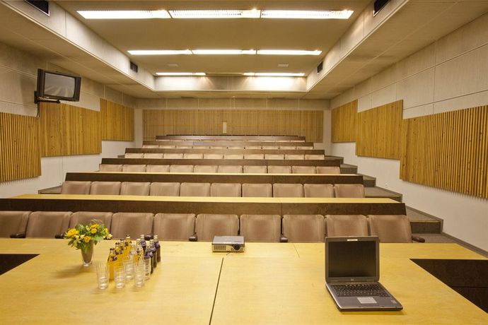 Imagen de los interiores del Hotel Ivalo. Foto 8