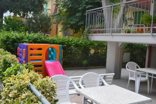 Imagen de la habitación del Hotel Ivana, Bellaria-Igea Marina. Foto 8