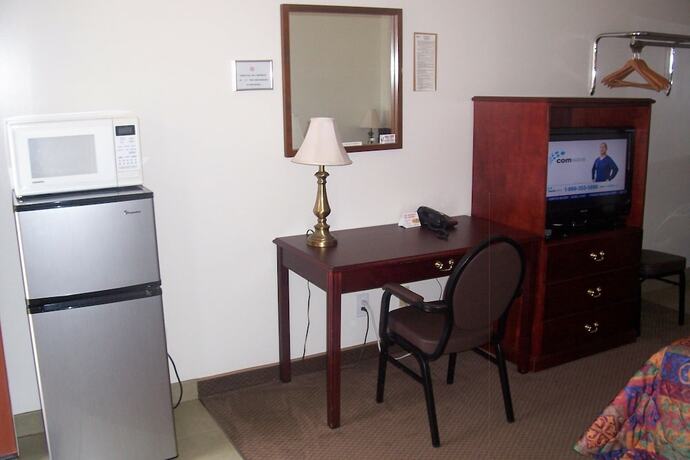 Imagen de la habitación del Hotel Ivanhoe Motel. Foto 11