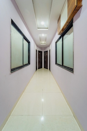 Imagen de los interiores del Hotel Ivanna. Foto 11