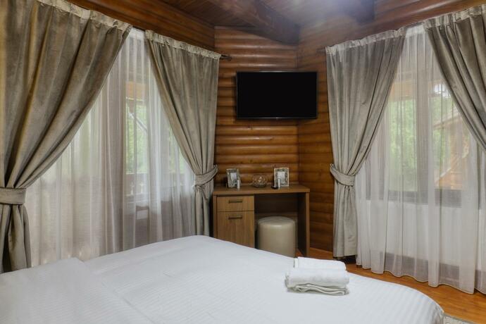 Imagen general del Hotel Ivascu. Foto 5