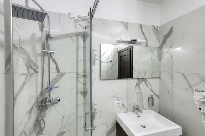 Imagen general del Hotel Ivascu. Foto 15