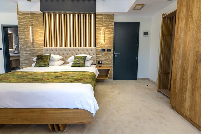 Imagen general del Hotel Ivascu. Foto 70