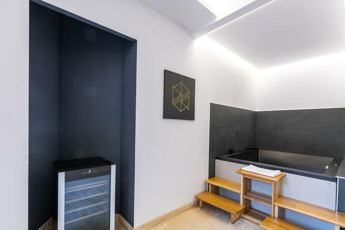 Imagen general del Hotel Ivascu. Foto 88