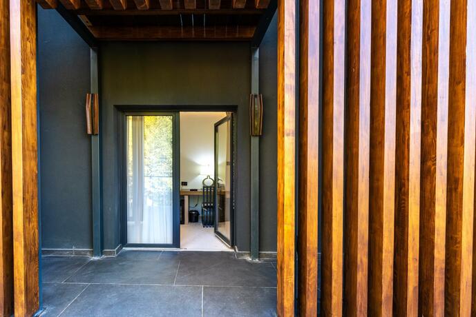 Imagen general del Hotel Ivascu. Foto 89