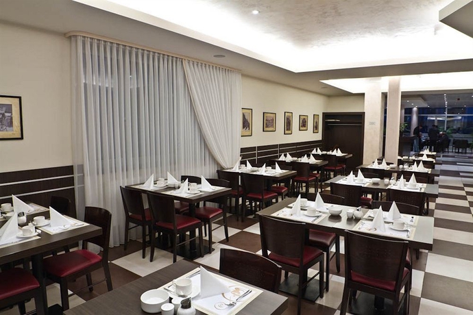 Imagen del bar/restaurante del Hotel Ivbergs Berlin Messe. Foto 5