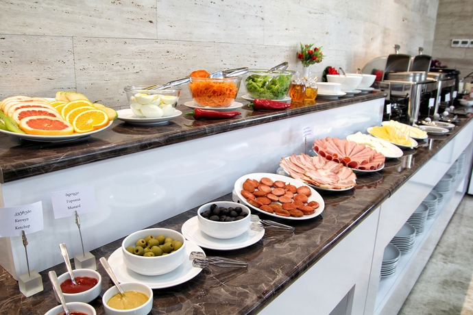 Imagen del bar/restaurante del Hotel Iveria Inn Tbilisi. Foto 6