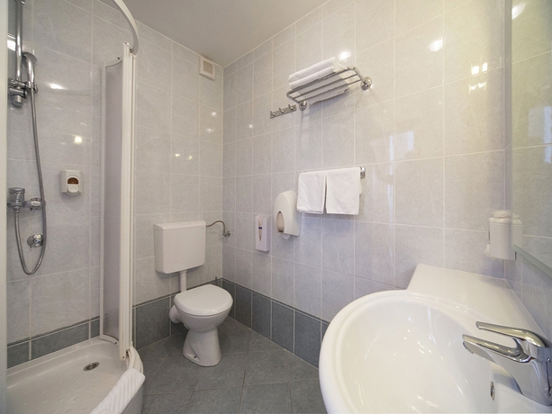 Imagen de la habitación del Hotel Ivka. Foto 6