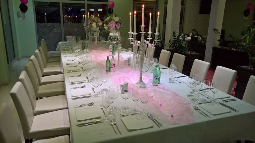 Imagen del bar/restaurante del Hotel Ivona Medjugorje. Foto 3