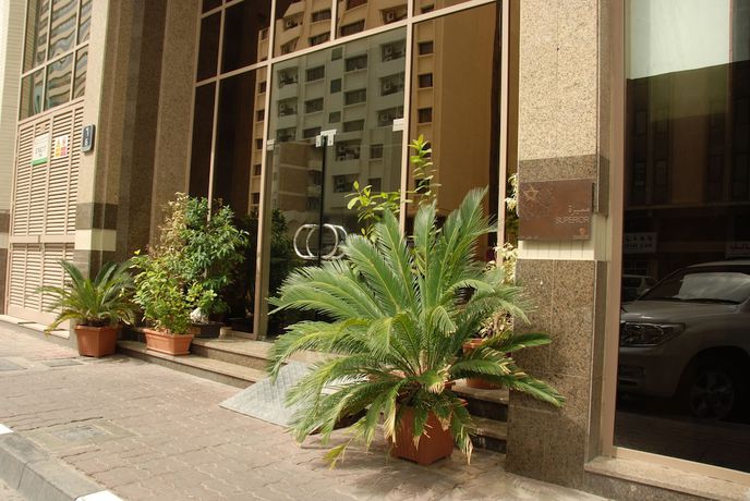 Imagen general del Hotel Ivory Apartments. Foto 2
