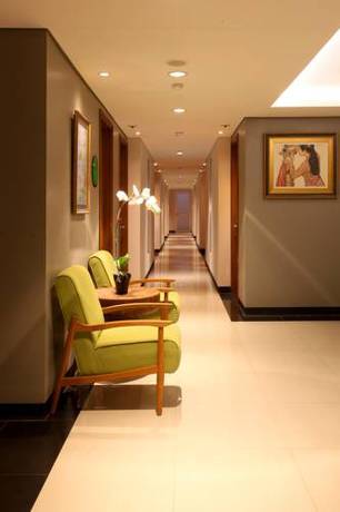 Imagen de la habitación del Hotel Ivory By Ayola Bandung. Foto 4