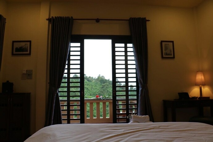 Imagen de la habitación del Hotel Ivory Falls Villa. Foto 25