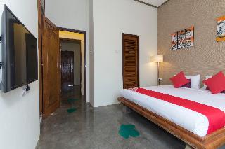 Imagen general del Hotel Ivory Hotel Resort. Foto 28