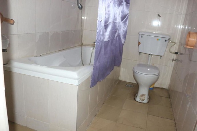 Imagen de la habitación del Hotel Ivory Place. Foto 7