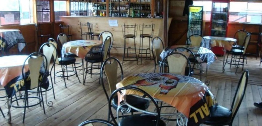 Imagen del bar/restaurante del Hotel Ivory Resort. Foto 7