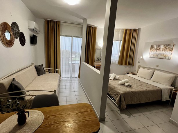 Imagen de la habitación del Hotel Ivory Serenity. Foto 4
