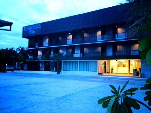Imagen de los exteriores del Hotel Ivory Villa City. Foto 8