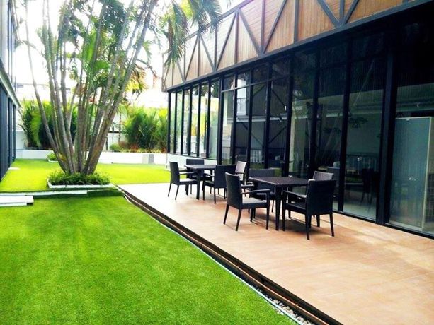 Imagen de los exteriores del Hotel Ivory Villa City. Foto 9