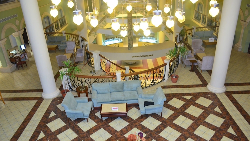 Imagen de los interiores del Hotel Ivy Cyrene Island Aqua Park Resort. Foto 15