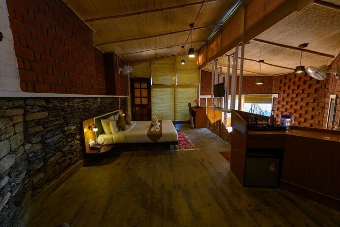 Imagen de la habitación del Hotel Ivy Green Resort. Foto 33