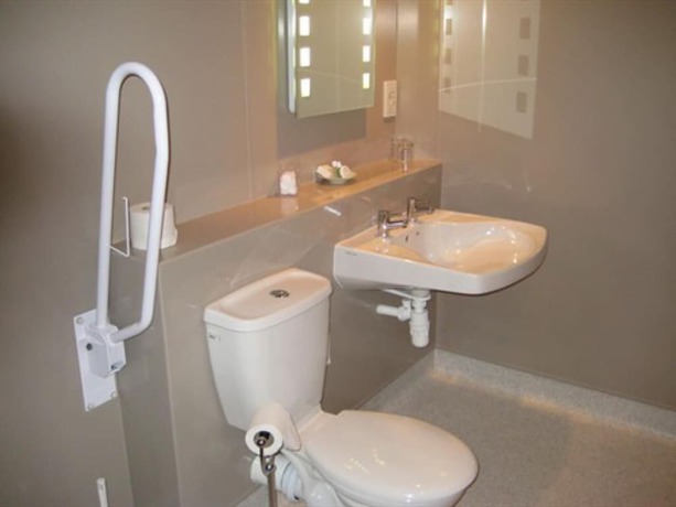 Imagen general del Hotel Ivy House Country. Foto 1