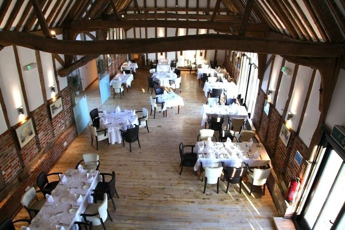 Imagen del bar/restaurante del Hotel Ivy House Country. Foto 8