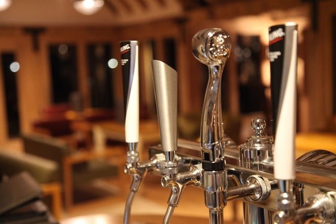 Imagen del bar/restaurante del Hotel Ivy House Country. Foto 10