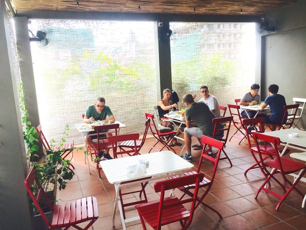 Imagen del bar/restaurante del Hotel Ivy Lane Colombo. Foto 5