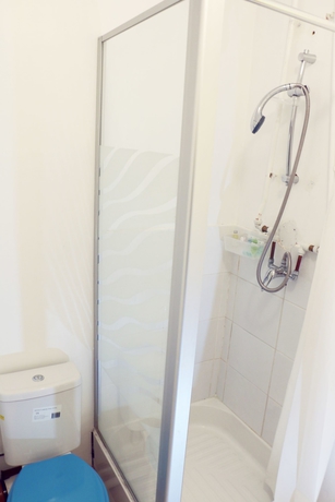 Imagen de la habitación del Hotel Iway Inn. Foto 12