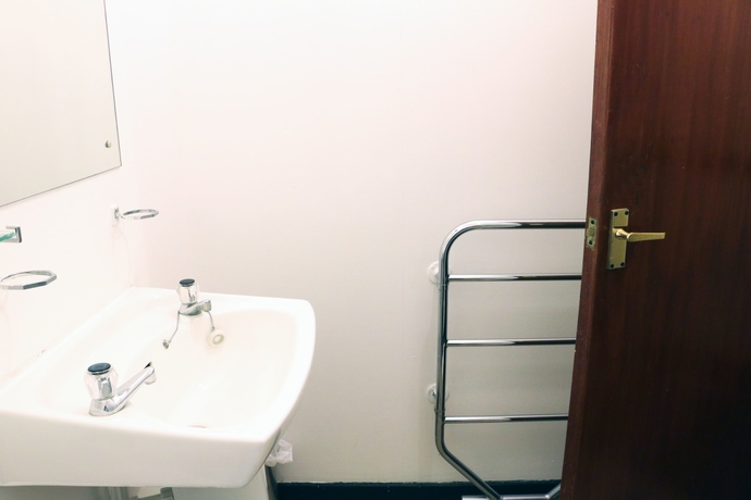 Imagen de la habitación del Hotel Iway Inn. Foto 17