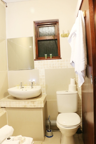 Imagen de la habitación del Hotel Iway Inn. Foto 19