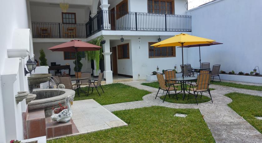 Imagen de los interiores del Hotel Ixkanul Antigua. Foto 4