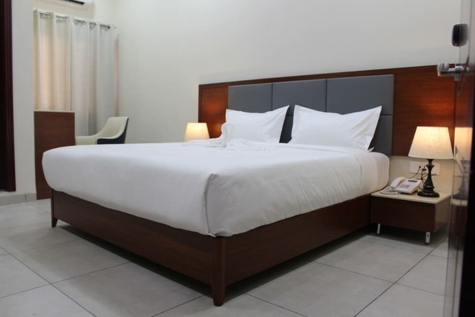 Imagen de la habitación del Hotel Ixoras. Foto 14