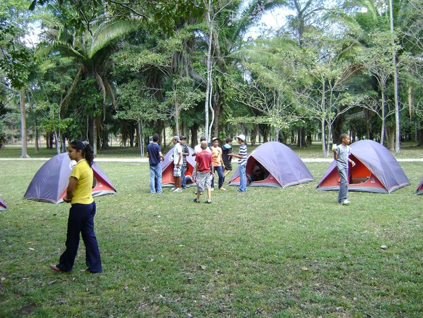 Imagen de los exteriores del Hotel Ixpanpajul. Foto 7