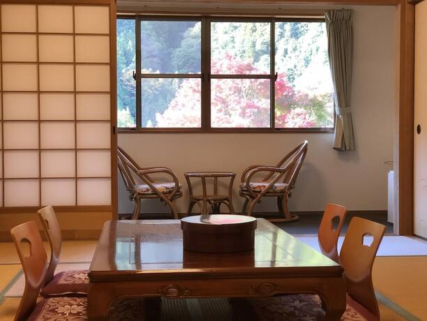 Imagen general del Hotel Iyanoyado Kazuraya. Foto 4