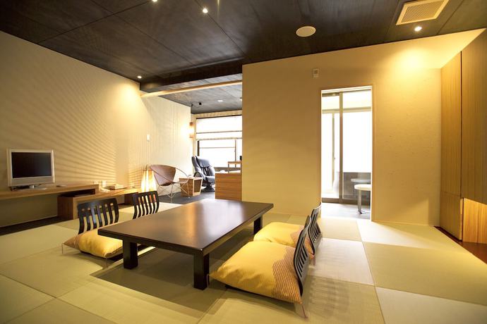 Imagen de la habitación del Hotel Iyaonsen. Foto 15
