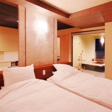 Imagen de la habitación del Hotel Iyaonsen. Foto 18