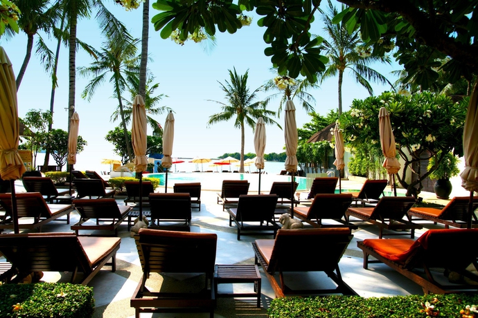 Imagen general del Hotel Iyara Beach & Plaza. Foto 1