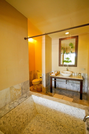 Imagen de la habitación del Hotel Iyara Beach & Plaza. Foto 6